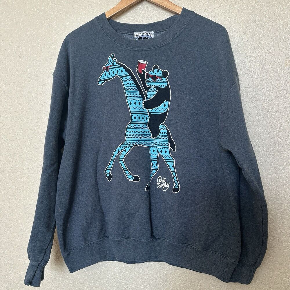 Riot Society Party Panda on Giraffe Adult Sweatshirt, Gray, Size L Crewneck‎